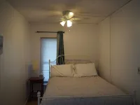 Tranquil Haven - Private Spa, Great WiFi, Prime Locale Hotels in Homestead Township