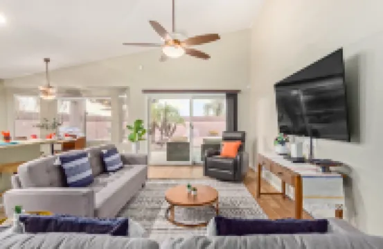 Sparkling Pool and Game Room - Charming Arizona Retreat