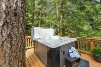 Mt Hood Retreat • Hot Tub/Pool • Sleeps 7 • Dogsok