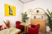 威尼斯客棧的茶花房間