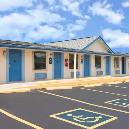 Hilliard Motor Lodge