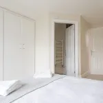 Superior House for 6 Near Beach w Parking Garden