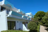 Blue Horizon Hotel Hoteles cerca de Colina de Filerimos