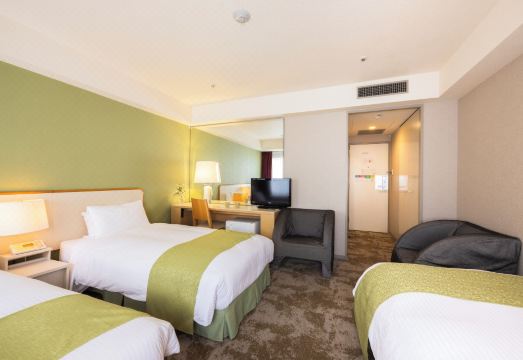 3. 신주쿠 워싱턴 ..