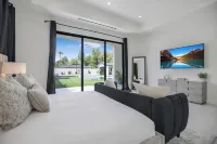 빌라 칼리파 - 리조트 스타일 리빙, 프라이빗 풀, 스파 및 극장 있음