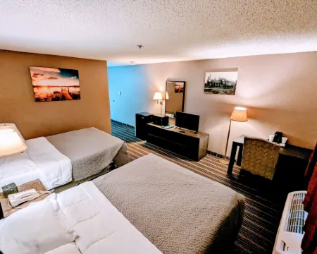 Woodfield Inn and Suites Hotels in Wood County
