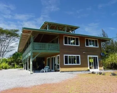 Hale Ki'i Maka Manu 4 Bedroom Home by Redawning Hotéis em Keaau