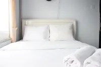 Modest 2Br Apartment at the Jarrdin Cihampelas Hotels in Coblong