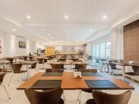 Hotel Slim Curitiba Avenida das Torres Hotéis em Curitiba