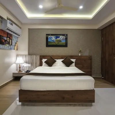 Hotel Monarch International Hotels near Infosys Campus