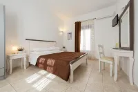 Seaside by Manos Hotels in Kamari