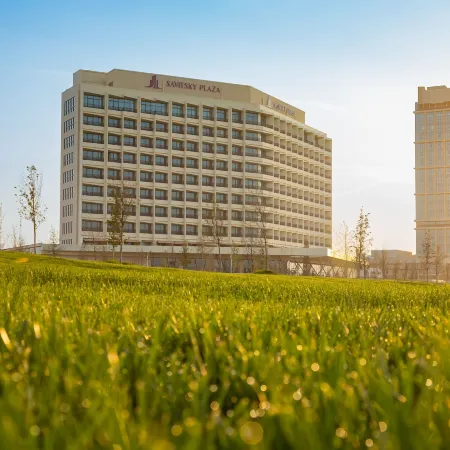 Savitsky Plaza