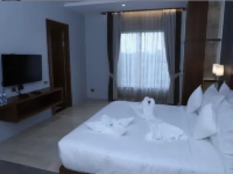 The Royal Class Hotel Hotels in Gwalior