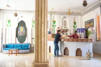 Thebes Hotel Hotels in Al Qarnah