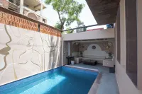Casa Blanca Lakecity - สระว่ายน้ำส่วนตัว