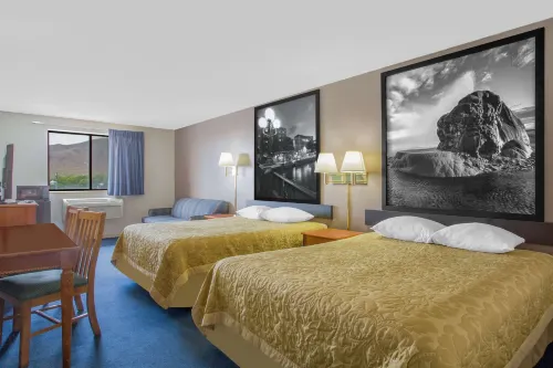 Super 8 by Wyndham Winnemucca NV Hotels in Winnemucca