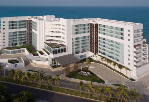 선 팰리스 수영장