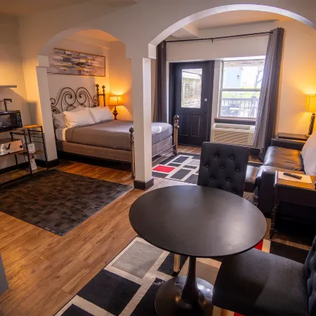 Nuk's Executive Suites