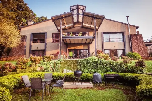 Bramasole Boutique Hotel