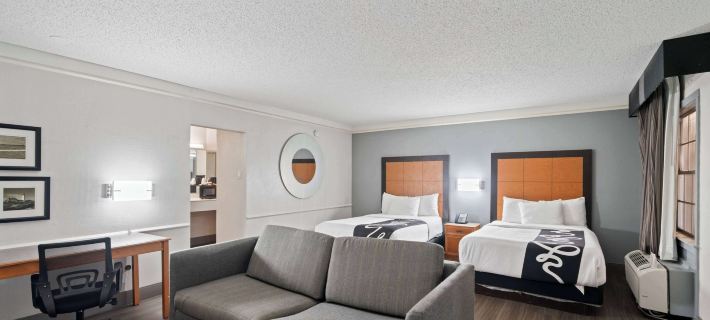 La Quinta Inn by Wyndham Corpus Christi North Hotels in Nueces County