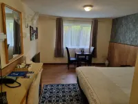 Travel Plaza Hotel Hotels in Desborough