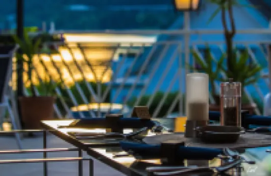 沃爾沃特湖英才酒店