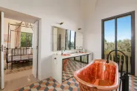 Casin Anand Hotels in Veglie