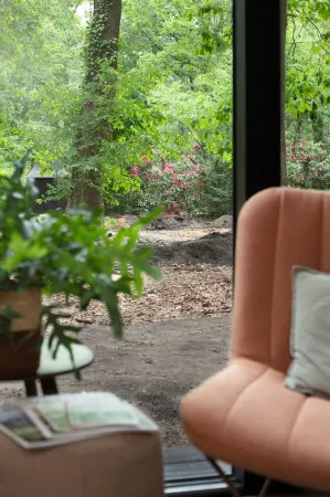 Buitenplaats Petersburg Отели в г. Арнем