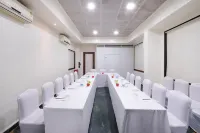 7 Apple Hotel Pimpri Pune - พร้อมWifi
