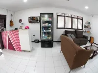 A Oca Hostel Bar Hotels near Manaira