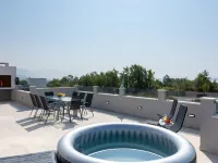 Villa Infinity