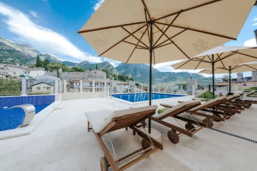 Stara Čaršija Hotel & Spa Hôtels à : Utjeha
