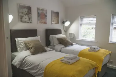 Town Street Apartment Hotel di Marple Bridge