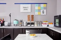 Garner Hotel Longview South by IHG - breakfast