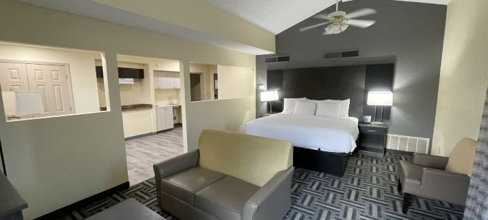 Baymont by Wyndham Indianapolis Airport Lynhurst Hotel a Indianapolis