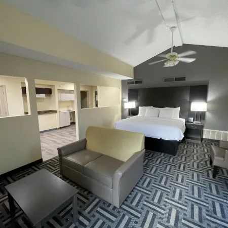 Baymont by Wyndham Indianapolis Airport Lynhurst