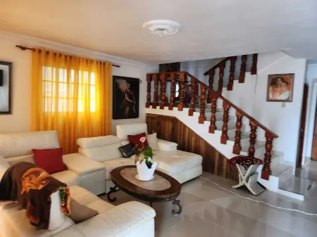 Habitacion A 5 Minutos Del Aeropuerto