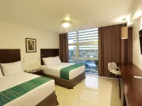 Mesón de la Luna Hoteles cerca de Centro Comercial Altabrisa