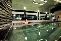 Forbis Hotel - Pools