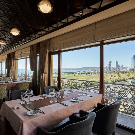 Boulevard Side Hotel Отели рядом с достопримечательностью «Станция метро Короглу»