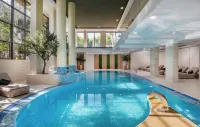 索林總統酒店 - 泳池