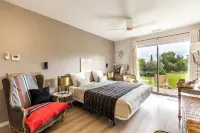 Escapades Lointaines Hotels in Torreilles