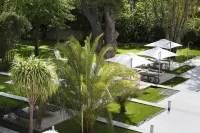 Château Autignac - Bed & Breakfasts