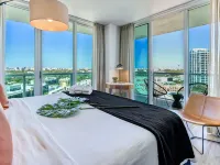 ICoconutGrove - Luxurious Vacation Rentals in Coconut Grove Hotels near CocoWalk