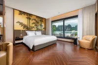 Sea Stars Cruise Ha Long Bay Hotels in Ha Long