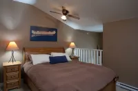 Lodges at Canmore - Balcony