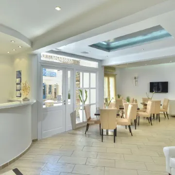 Adriani Hotel