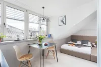 VISIONAPARTMENTS Zweierstrasse - self check-in Hotels in Zurich