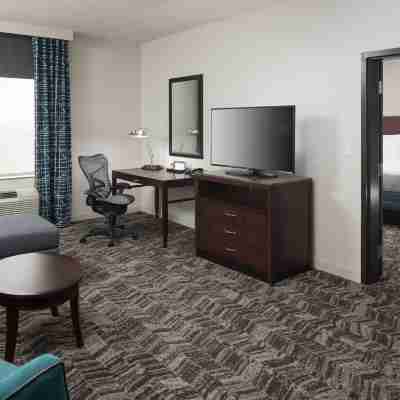 葡萄藤達拉斯沃爾斯堡國際機場希爾頓花園酒店 Rooms