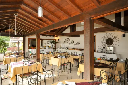 Aguabúzios Hotel Отели в г. Армасан-дус-Бузиус